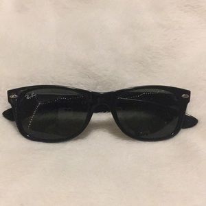 Ray-Ban Wayfarer Sunglasses